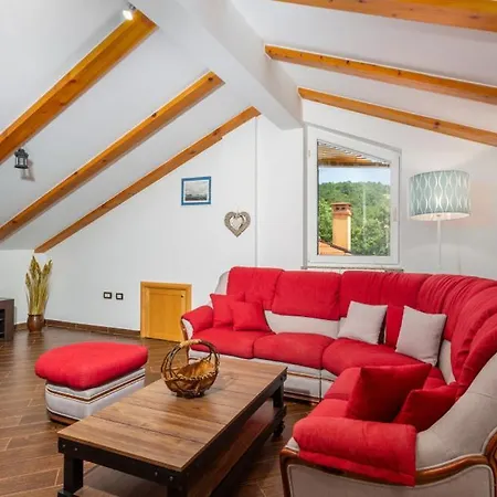 Lori - Opatija By Guide Apartment *