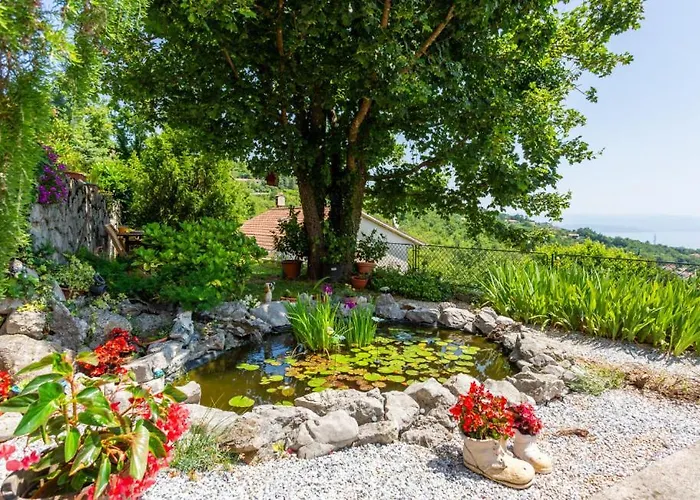Apartment Lori - Opatija By Guide Icici
