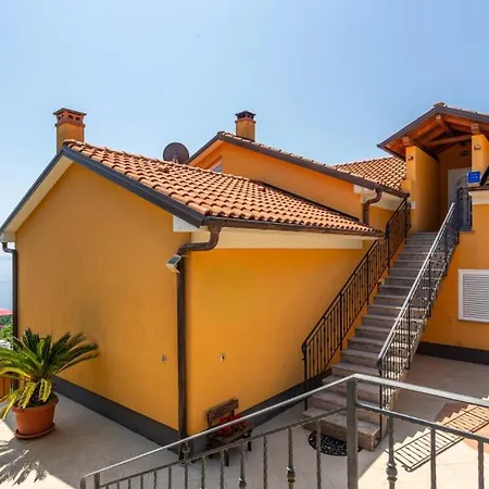 Lori - Opatija By Guide Appartement *