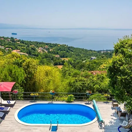 Lori - Opatija By Guide Appartement *
