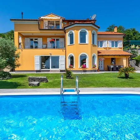 Lori - Opatija By Guide Lejlighed Ičići